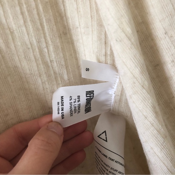 Reformation Wrap Around T-shirt Top - Picture 3 of 9